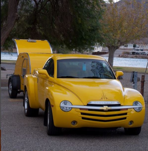 Yellow ute.JPG