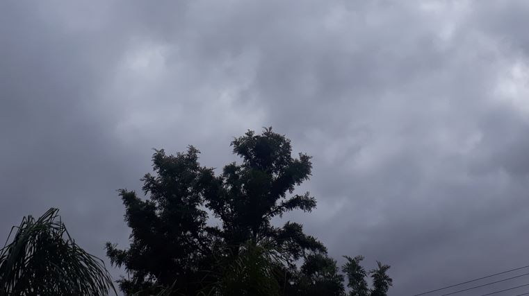 overcast sky.JPG