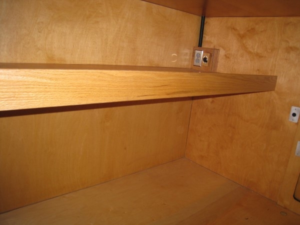 Feet view with storage shelf - IMG 2807