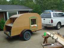 While Bill worked on the shutter I wired the trailer and drilled holes in the fenders for the lights.