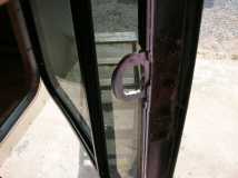 Door latch