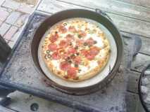 Cooked pizza