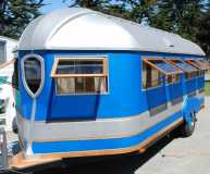 blue trailer windows 1
