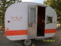 orange trailer 001