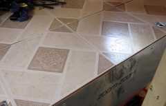Counter tile replaced 032
